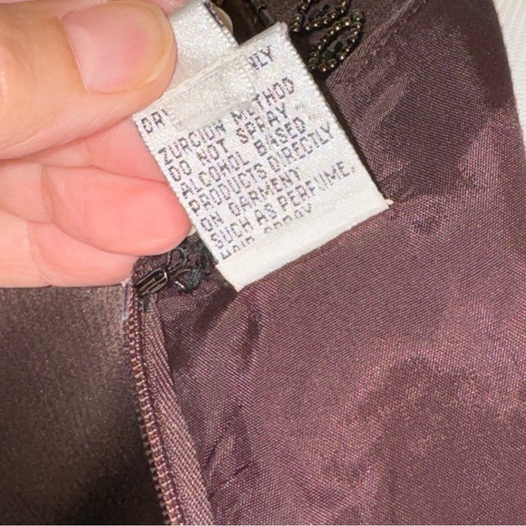 Vintage Oleg Cassini Black Tie Brown Satin Beaded Short Sleeve Dress Sz 12 - Picture 14 of 17